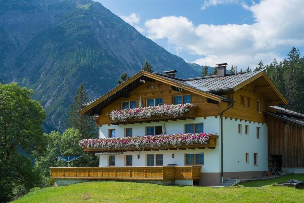 Apartamento Alpenview Lechtal Holzgau Exterior foto
